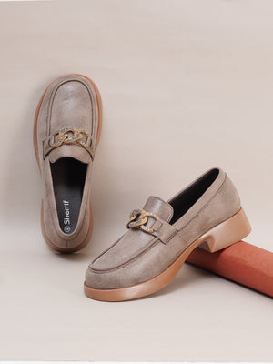 Taupe